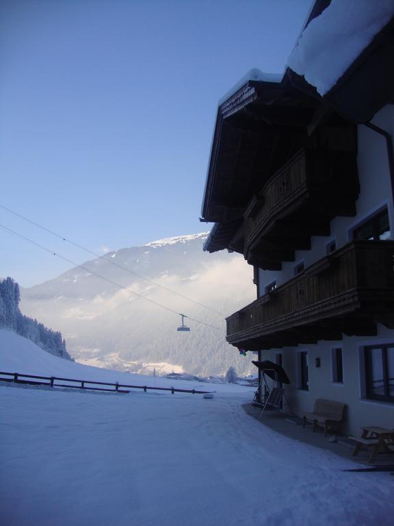 Landhaus Ifangl Mayrhofen Exterior photo